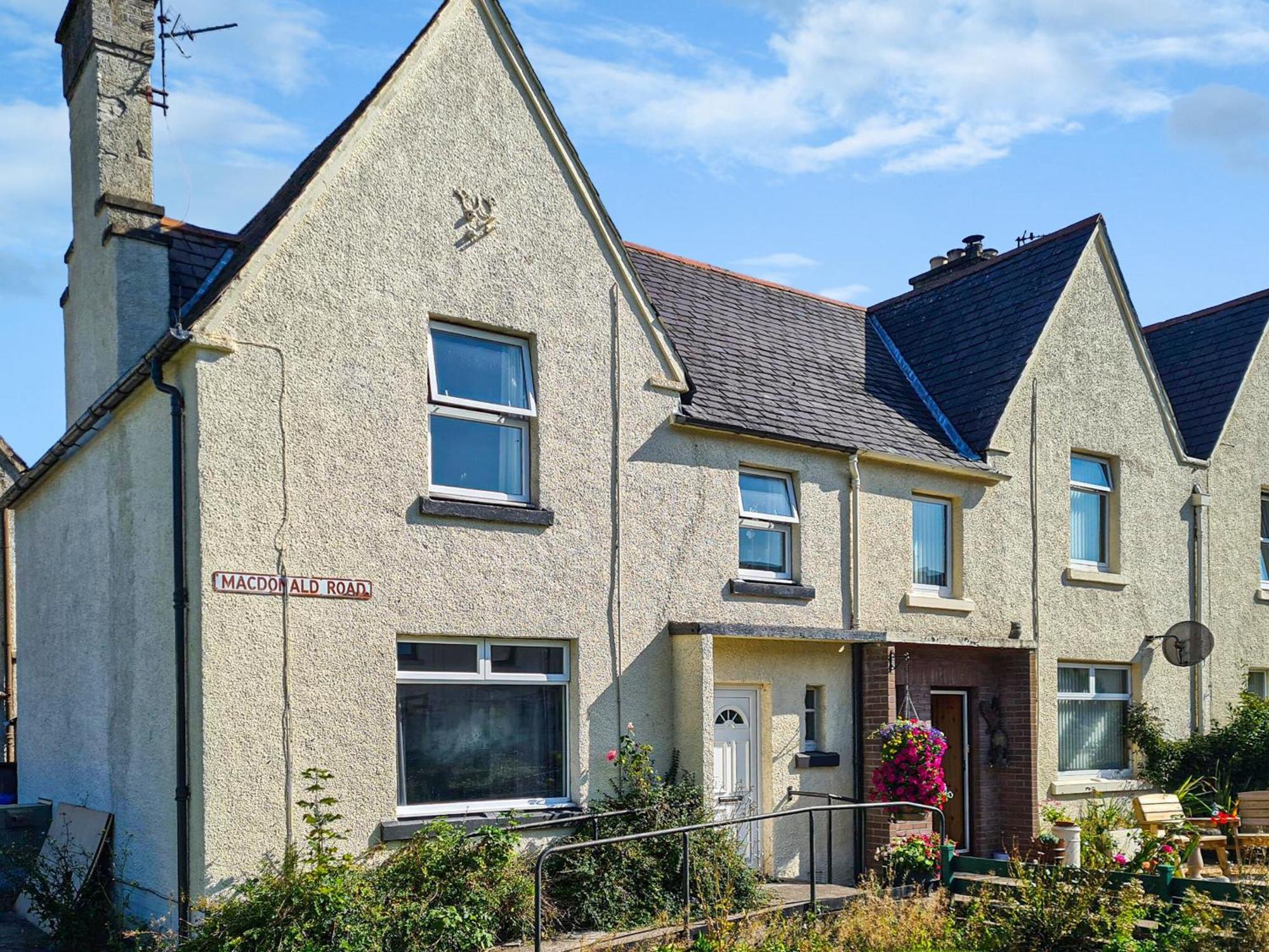 Macdonald House Holiday home